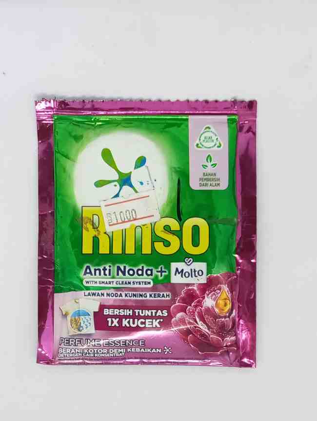 RINSO DETERGENT CAIR MOLTO PERFUME ESSENCE 38ML