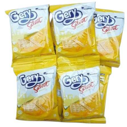 GERY CRACKERS MALKIST SALUUT KEJU PCK 18g